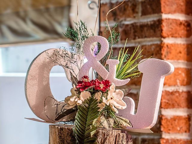 La boda de Juan y Cilia en Salamanca, Guanajuato 37