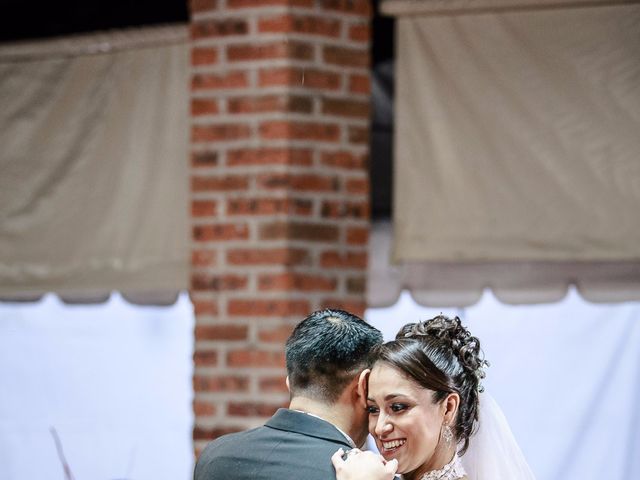 La boda de Juan y Cilia en Salamanca, Guanajuato 39