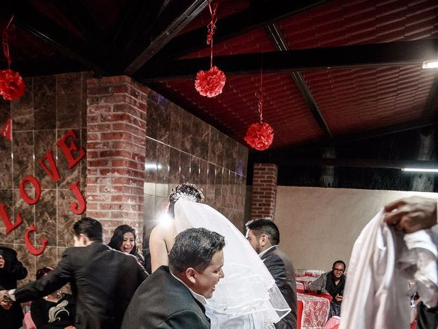 La boda de Juan y Cilia en Salamanca, Guanajuato 56