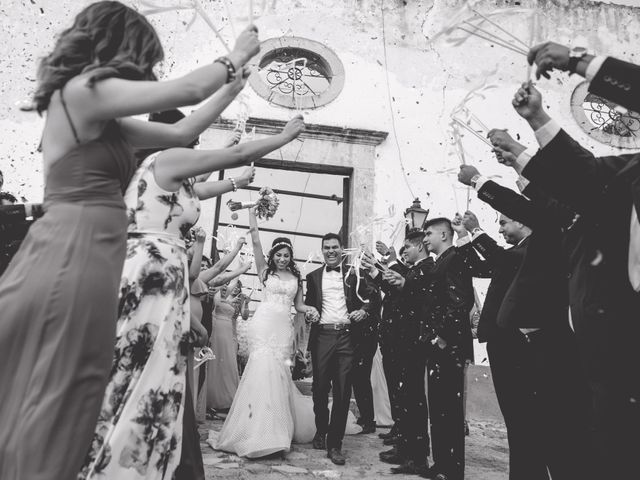 La boda de Carlos y Yuni en San Luis Potosí, San Luis Potosí 26