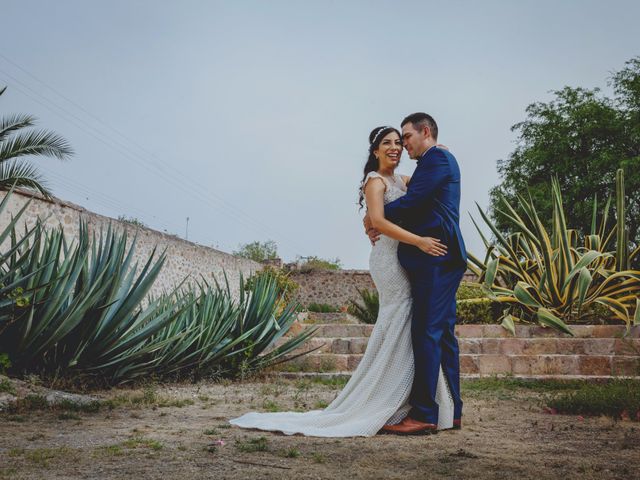 La boda de Carlos y Yuni en San Luis Potosí, San Luis Potosí 29