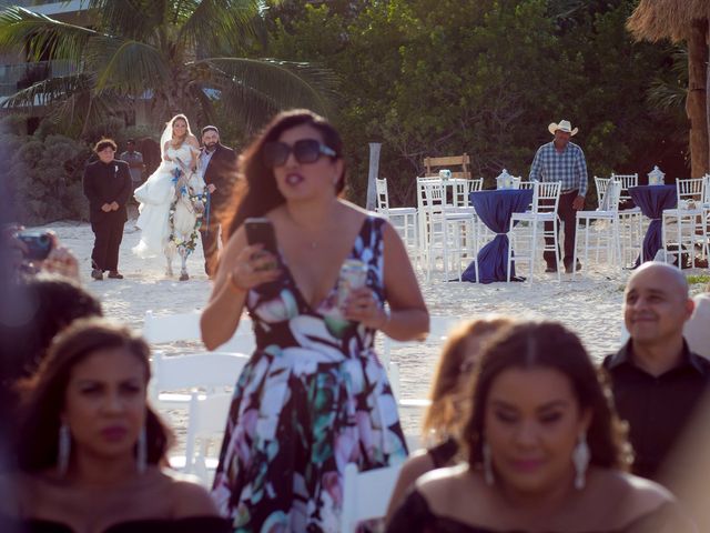 La boda de Chris y Vicky en Puerto Morelos, Quintana Roo 19