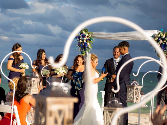 La boda de Chris y Vicky en Puerto Morelos, Quintana Roo 23