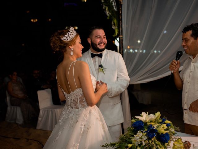 La boda de Marco  y Jocelyn  en Ixtapa Zihuatanejo, Guerrero 42