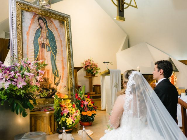 La boda de Álvaro y Arantxa en Miguel Hidalgo, Ciudad de México 28
