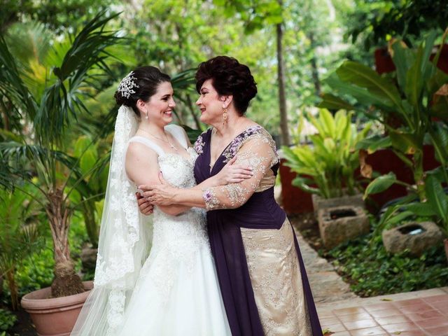 La boda de Manuel y Lizette en Mérida, Yucatán 11