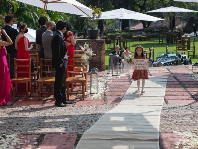La boda de Javier y Alejandra en Tepoztlán, Morelos 31