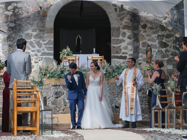 La boda de Javier y Alejandra en Tepoztlán, Morelos 42