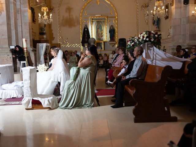 La boda de Juan Carlos y Sarai en Almoloya de Alquisiras, Estado México 12