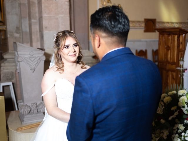 La boda de Juan Carlos y Sarai en Almoloya de Alquisiras, Estado México 15