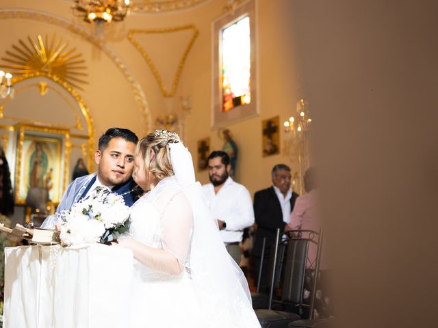La boda de Juan Carlos y Sarai en Almoloya de Alquisiras, Estado México 23