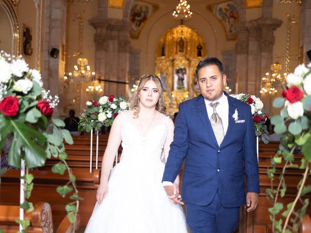 La boda de Juan Carlos y Sarai en Almoloya de Alquisiras, Estado México 32