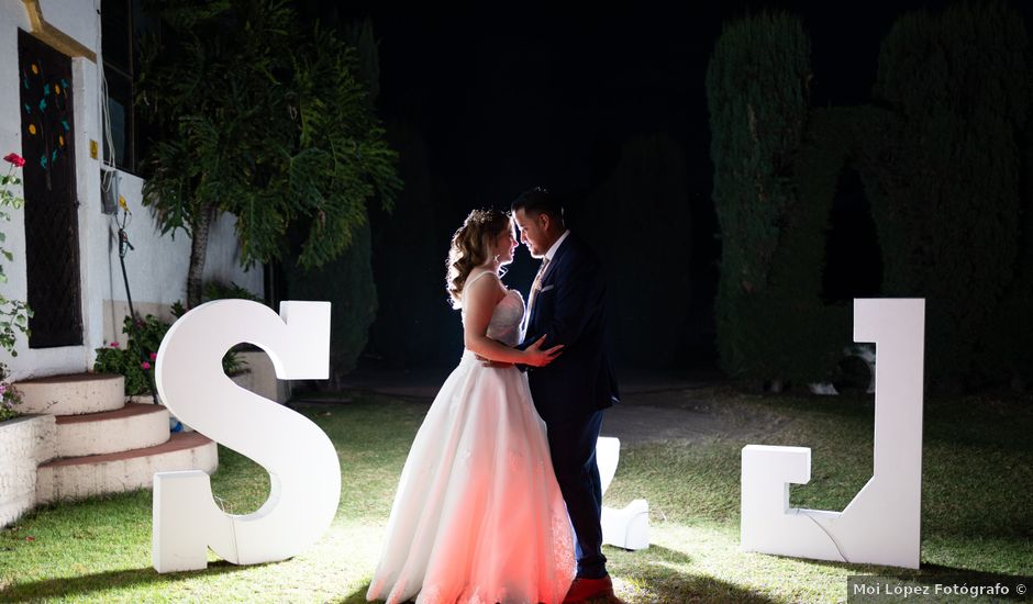 La boda de Juan Carlos y Sarai en Almoloya de Alquisiras, Estado México