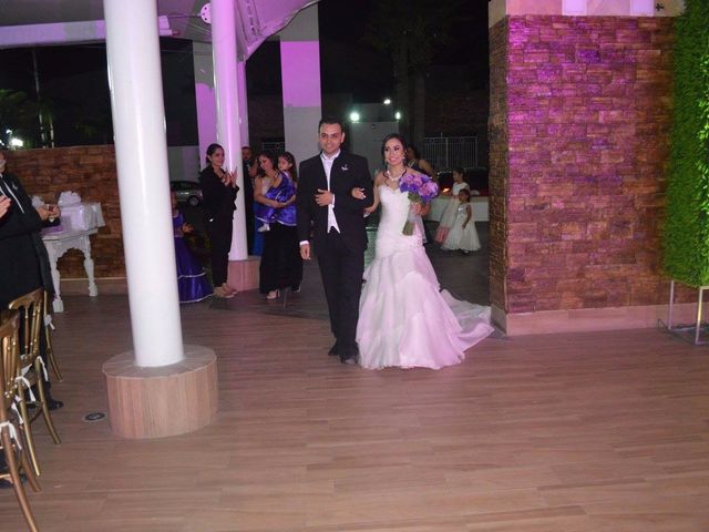 La boda de Emilio y Goretti en Torreón, Coahuila 23