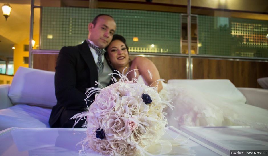 La boda de Enrique y Ruth Dafne en Álvaro Obregón, Ciudad de México