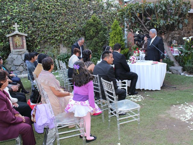 La boda de Carlos  y Elizabeth  en Cuajimalpa, Ciudad de México 12