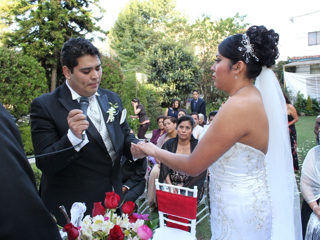La boda de Carlos  y Elizabeth  en Cuajimalpa, Ciudad de México 13