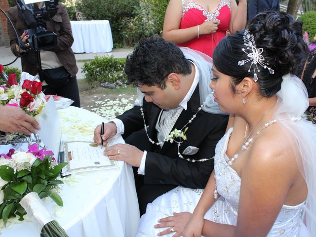 La boda de Carlos  y Elizabeth  en Cuajimalpa, Ciudad de México 20