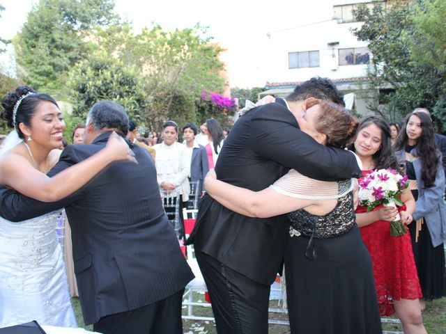 La boda de Carlos  y Elizabeth  en Cuajimalpa, Ciudad de México 34