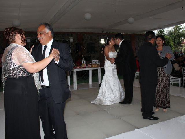 La boda de Carlos  y Elizabeth  en Cuajimalpa, Ciudad de México 54