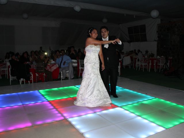 La boda de Carlos  y Elizabeth  en Cuajimalpa, Ciudad de México 59