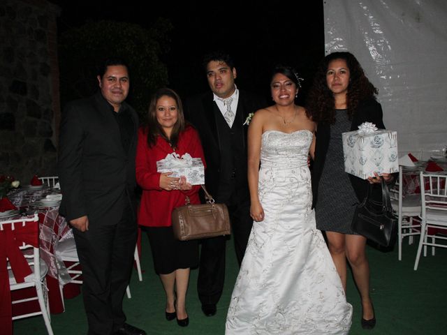 La boda de Carlos  y Elizabeth  en Cuajimalpa, Ciudad de México 63