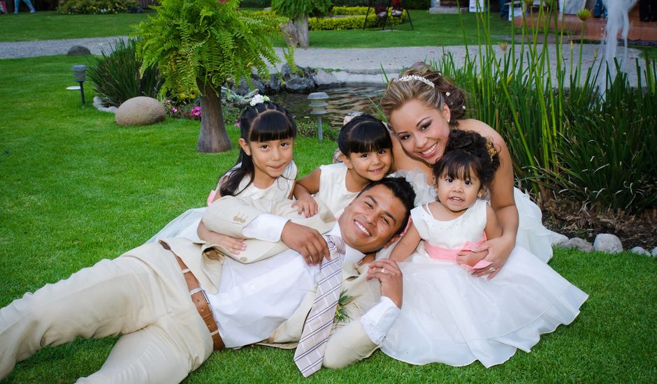 La boda de Adrián y Norma en Tultitlán, Estado México