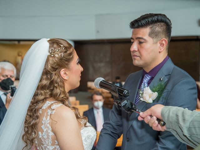 La boda de Hugo y Brianda en Xochimilco, Ciudad de México 21