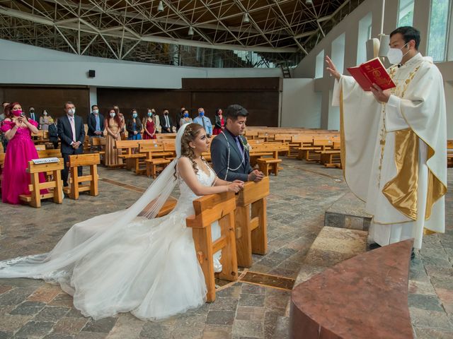 La boda de Hugo y Brianda en Xochimilco, Ciudad de México 24