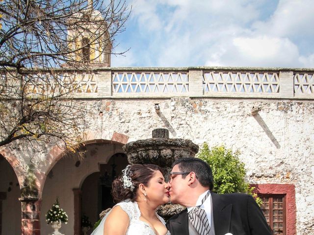 La boda de Sergio y Janet en Apaseo El Alto, Guanajuato 13