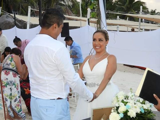 La boda de Jesús  y Montserrat en Playa del Carmen, Quintana Roo 38