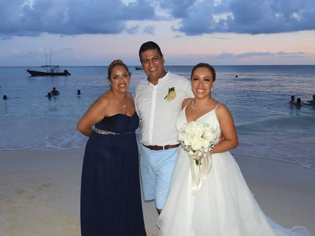 La boda de Jesús  y Montserrat en Playa del Carmen, Quintana Roo 49