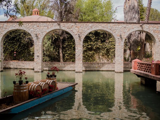 La boda de Edgar y Zaira en Querétaro, Querétaro 2