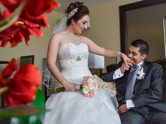La boda de Cristian y Lily en Chihuahua, Chihuahua 28