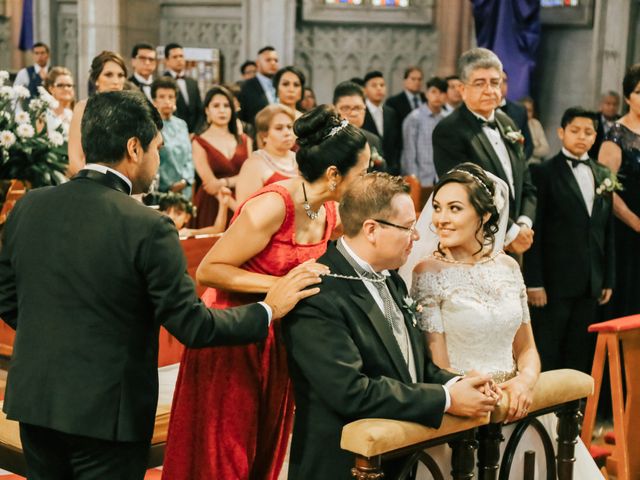 La boda de Gabriel y Jimena en Gustavo A. Madero, Ciudad de México 41