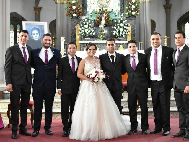 La boda de Víctor Hugo  y Yisela Yadira en Saltillo, Coahuila 2