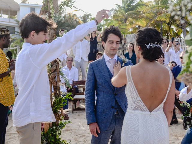 La boda de Carlos y Adriana en Playa del Carmen, Quintana Roo 153