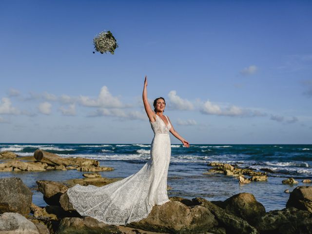 La boda de Carlos y Adriana en Playa del Carmen, Quintana Roo 166