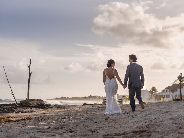La boda de Carlos y Adriana en Playa del Carmen, Quintana Roo 170