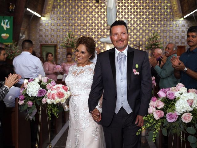 La boda de Mario y Rosa en Tijuana, Baja California 26