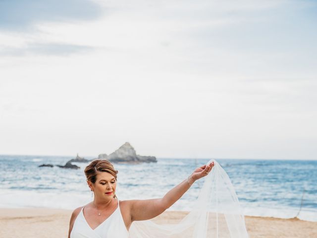 La boda de Joel y Sony en Huatulco, Oaxaca 34