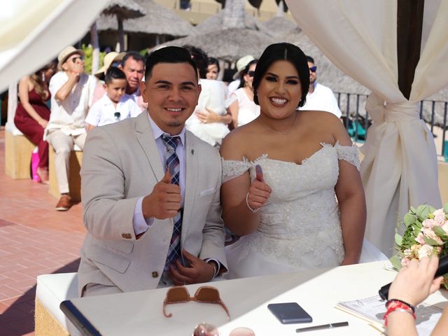 La boda de Omar  y Elisa   en Mazatlán, Sinaloa 16