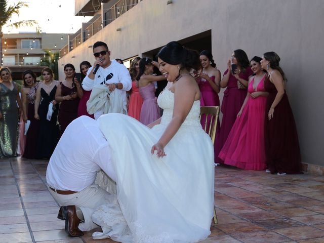 La boda de Omar  y Elisa   en Mazatlán, Sinaloa 24