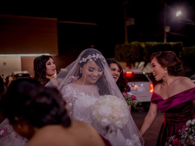 La boda de Carlos  y Jazmín  en Minatitlán, Veracruz 27