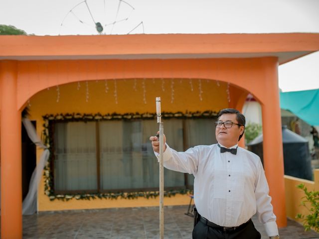 La boda de Carlos  y Jazmín  en Minatitlán, Veracruz 40