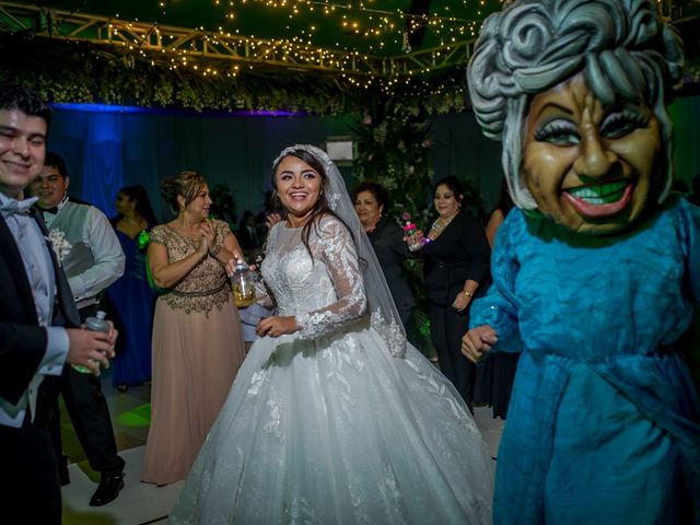 La boda de Carlos  y Jazmín  en Minatitlán, Veracruz 52