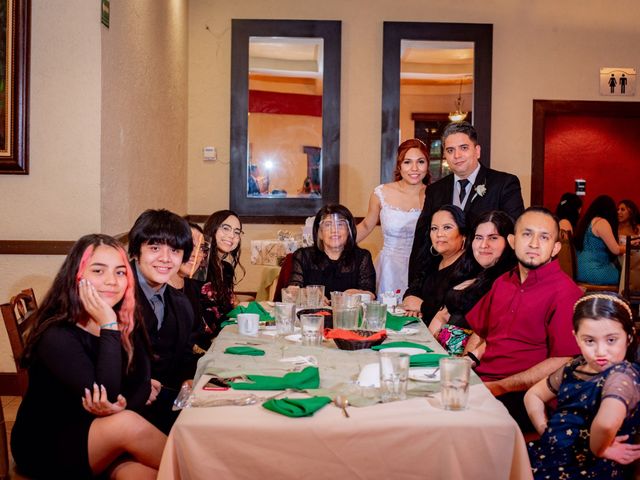 La boda de Abraham y Nairobi en Monterrey, Nuevo León 14