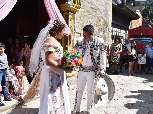 La boda de Alejandro  y Zaida Lucero  en Zontecomatlán de López y Fuentes, Veracruz 4