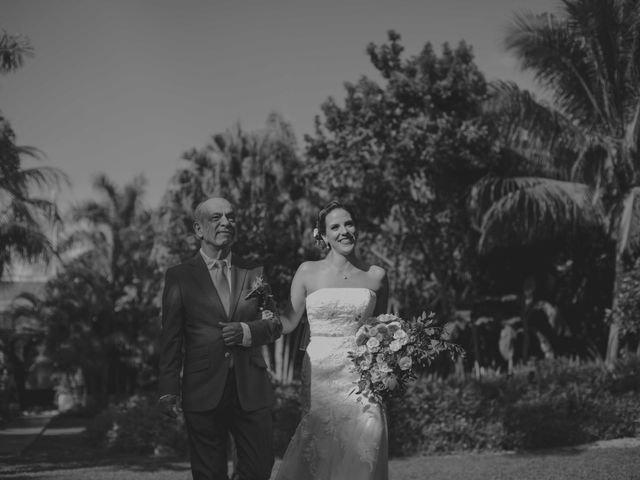 La boda de Makarenko y Mariana en Umán, Yucatán 28
