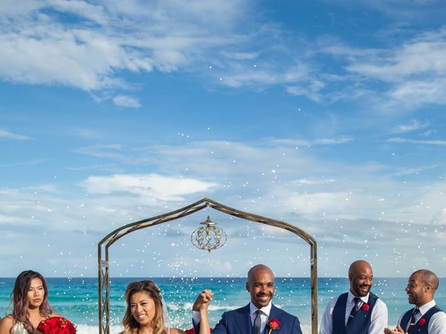 La boda de Raymond y Betty en Cancún, Quintana Roo 32